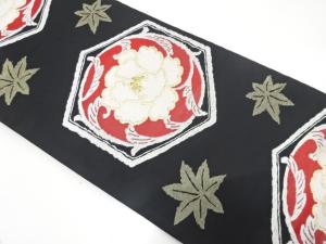 アンティーク　亀甲に牡丹模様織り出し名古屋帯（着用可）